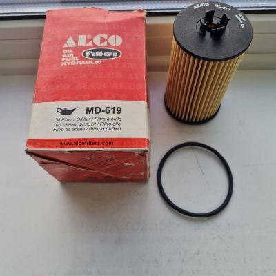 Фильтр масляный на OPEL (MD619)